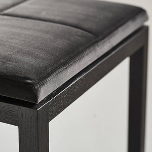 Mila Chair