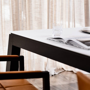 Mila Table