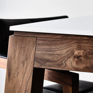 Mila Table
